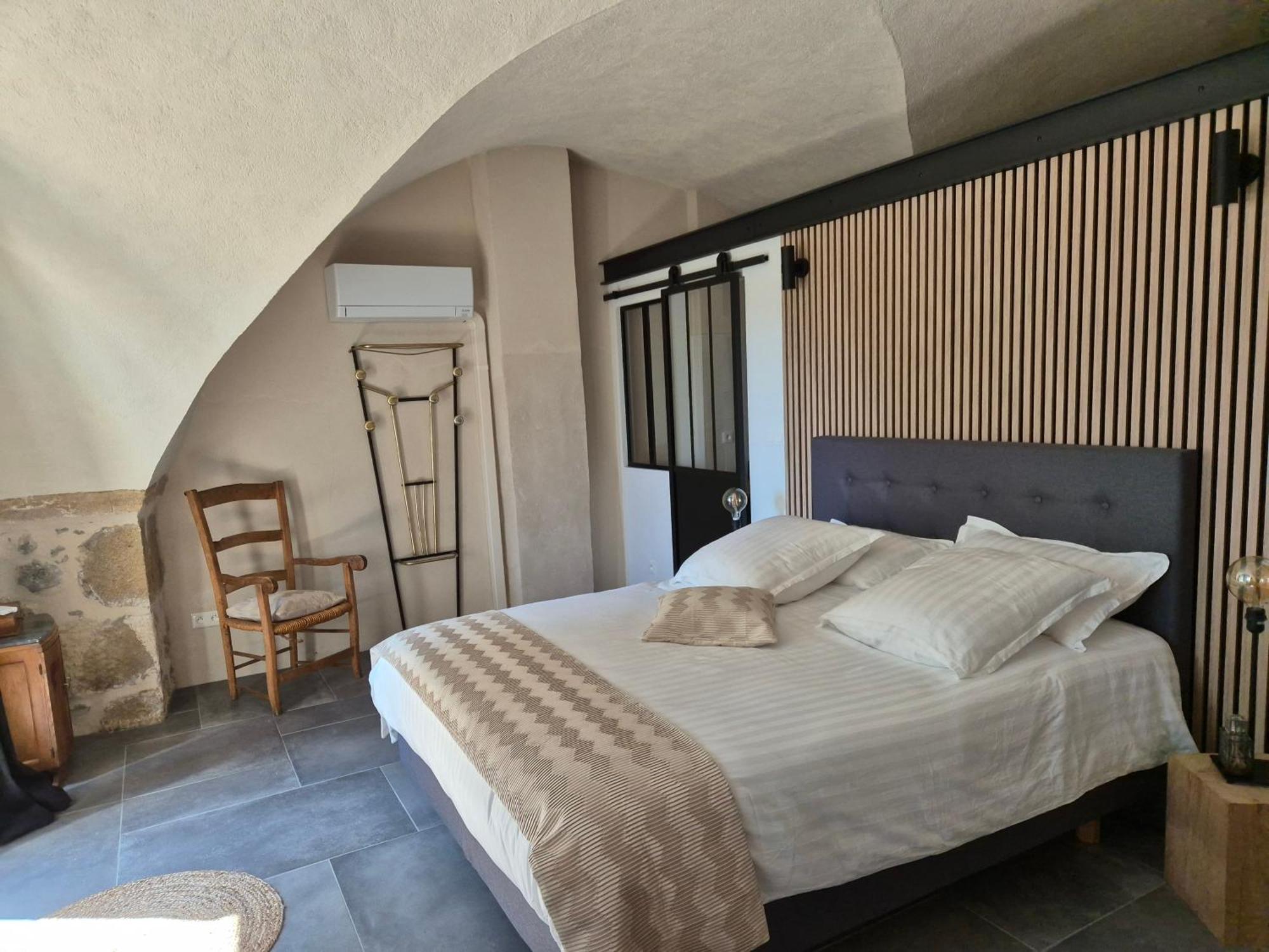 Cote Tour Bed & Breakfast Orcet Exterior photo